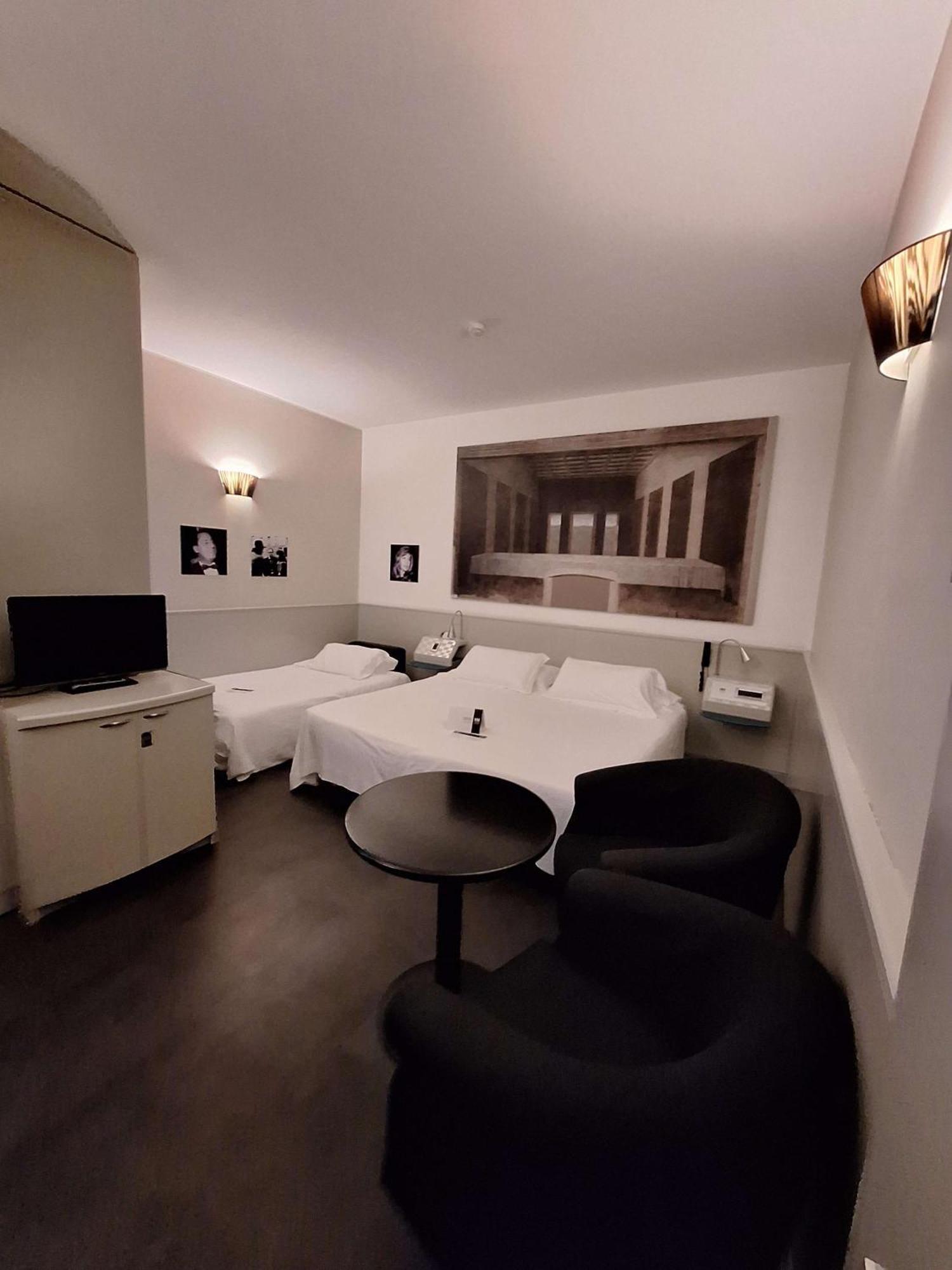 Sure By Western Milano 4*