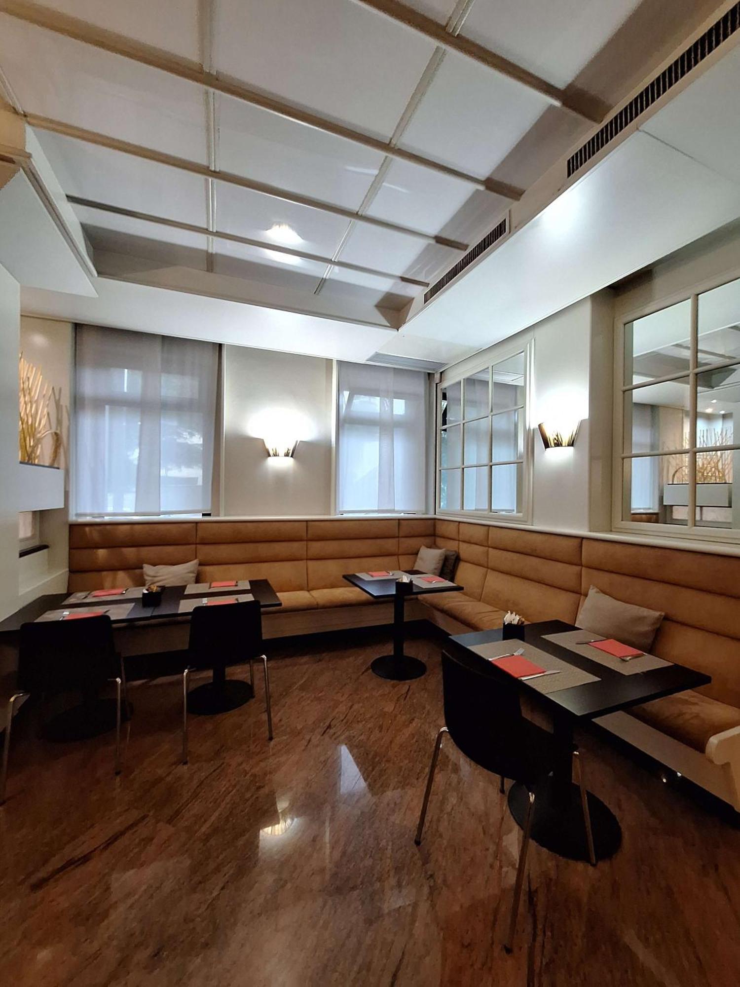 Sure By Western Milano Padova